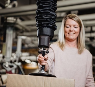 Movomech's Flexible Vacuum Lifter: The Easyhand Pro
