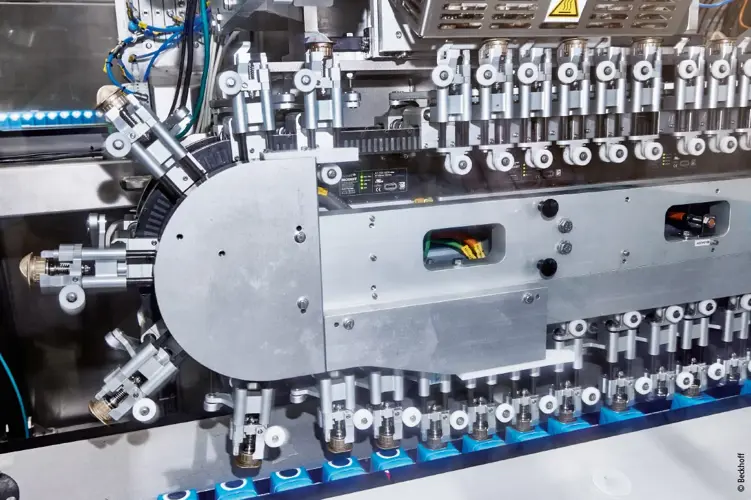 Linear transport setup boosts Tetra Pak cap application speeds to match upstream line